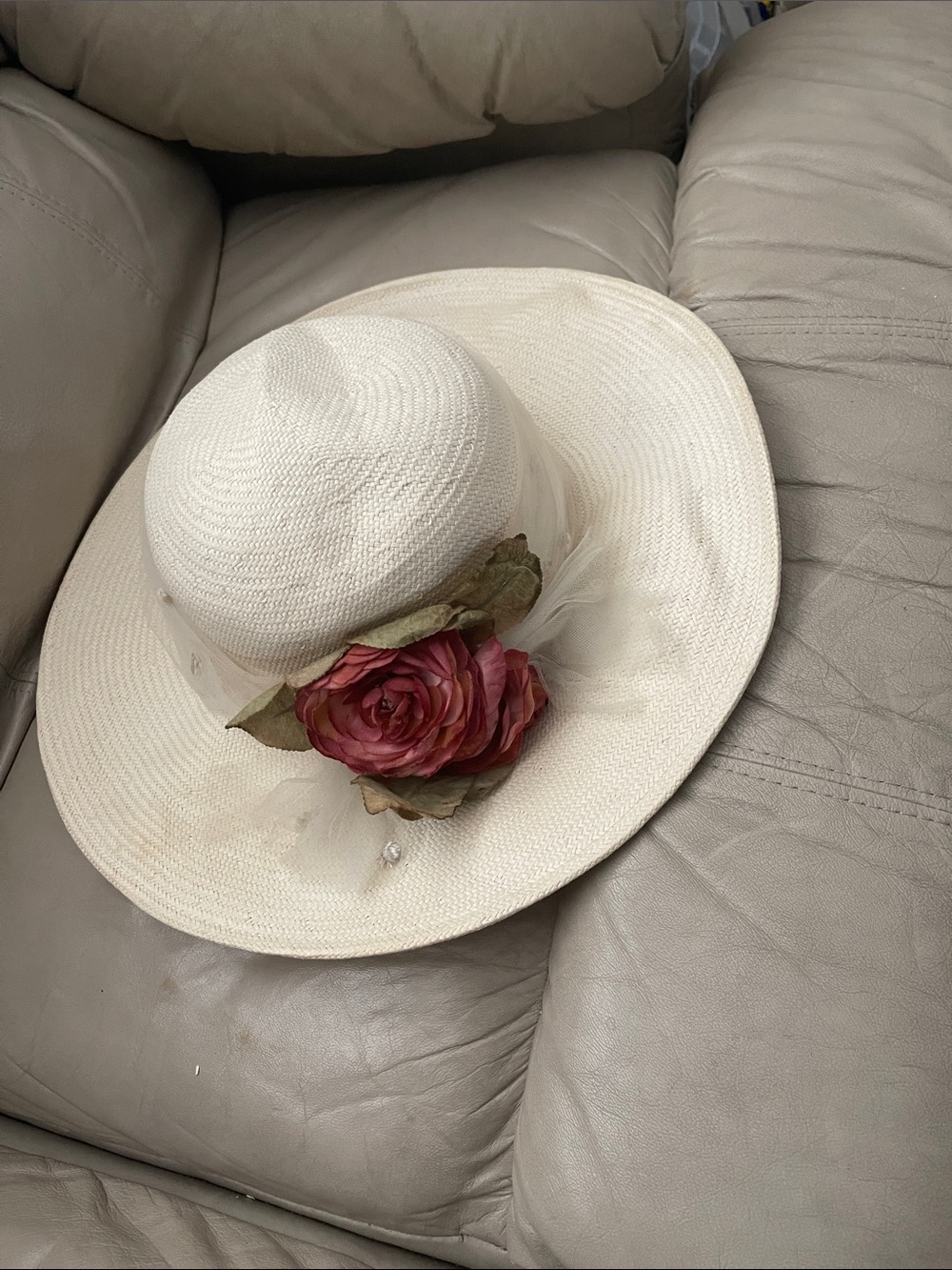 Kathy Jeanne Women’s Straw Sun Hat with Pink Floral Accent
